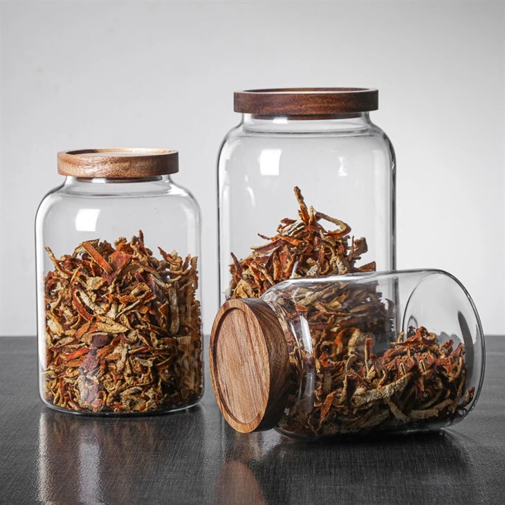 Large Capacity Round Glass Storage Jar With Acacia Wood Lid